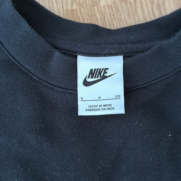 Mens Nike sweatshirt - Picture 2 of 3